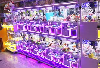 Claw machines at Kwai Chung Plaza