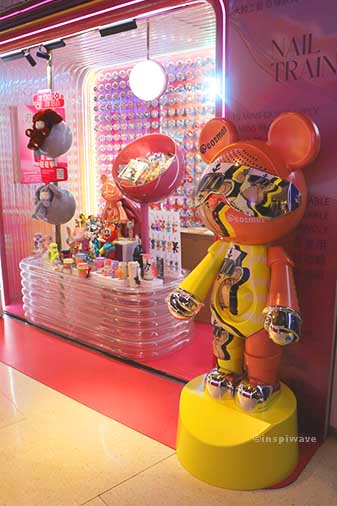 One store display in Queensway Plaza