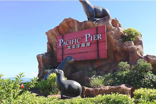 Pacific Pier the sea lion hall