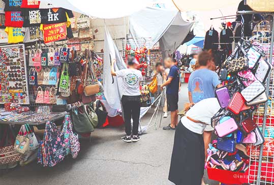 Stalls selling HK t shirts and other souvenirs