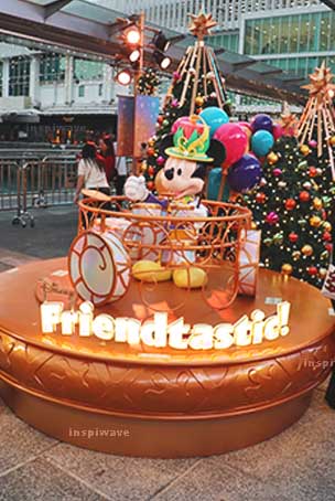 Celebrating Christmas in Hong Kong Tsim Sha Tsui Habour City Friendtastic Mickey
