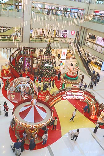 New Town Plaza Circus Townival